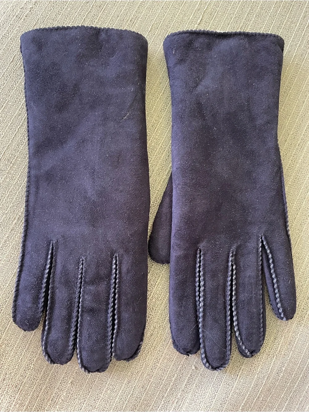 Vintage Women's Navy Suede Winter Gloves